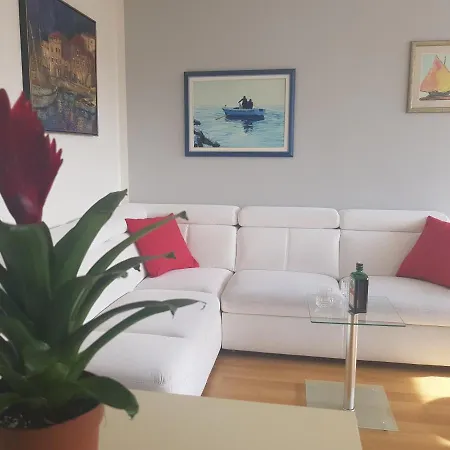 Apartment Maris Omiš Exterior foto